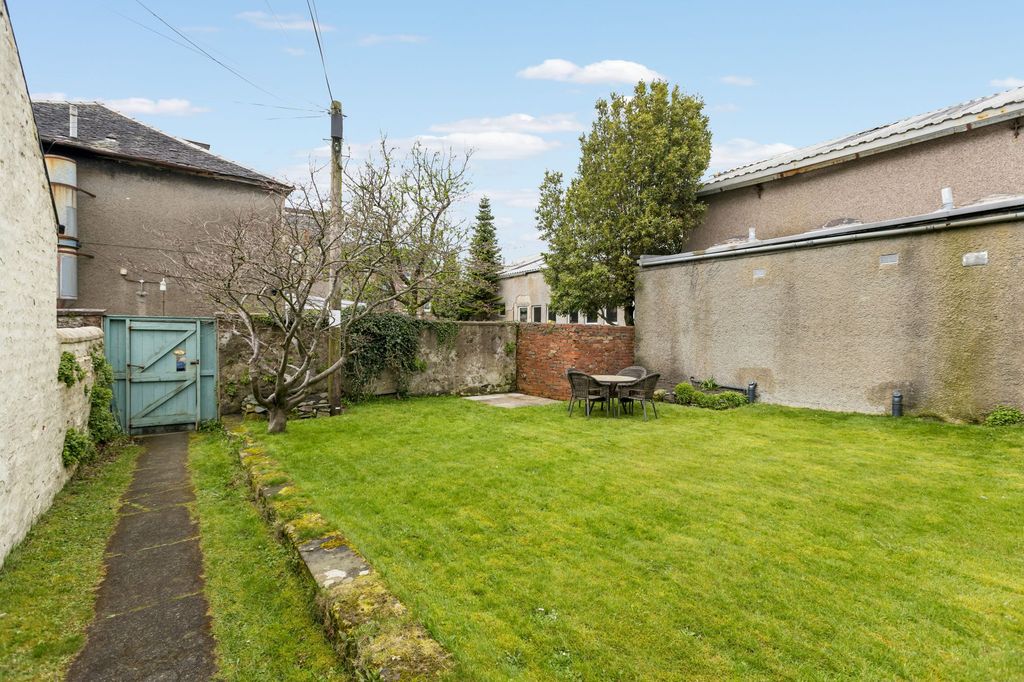 Additional image 33 of 3 bed maisonette for sale80 West Clyde Street, Helensburgh G84