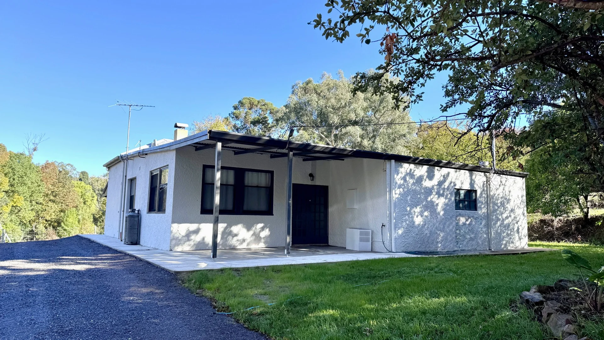 4 St Ninians Road, Clarendon SA 5157