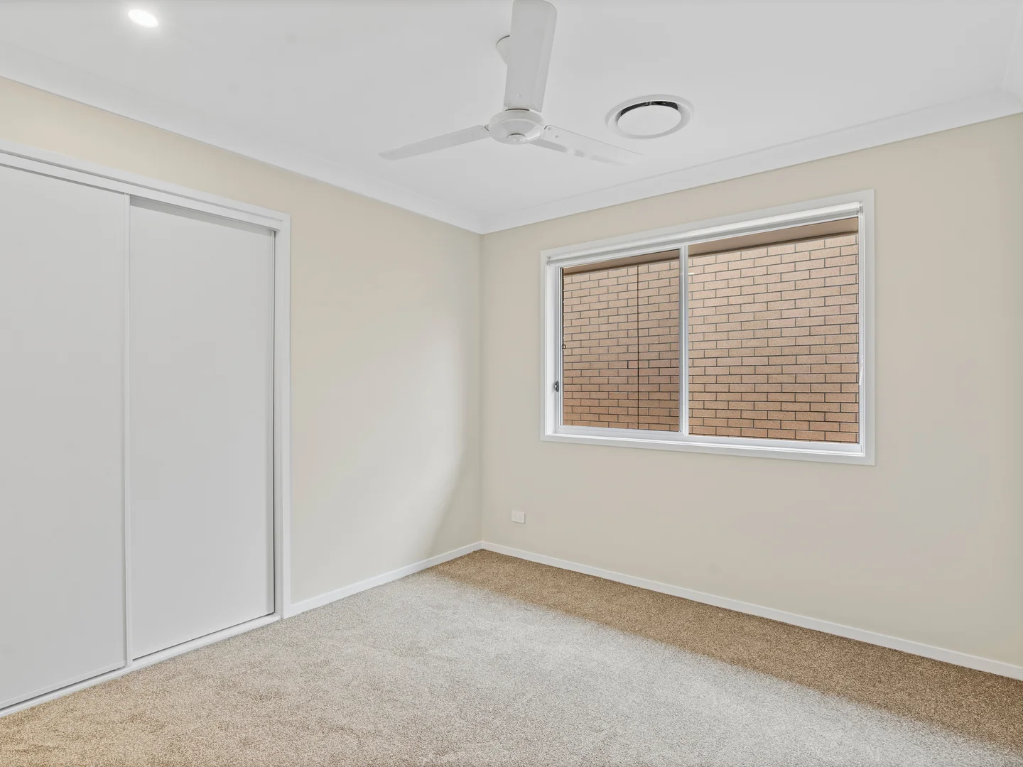 Additional image 12 of 40 Hewing Place, Park Ridge QLD 4125