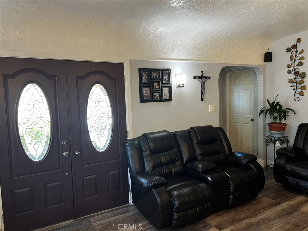 Additional image 15 of 2376 Locust Avenue, Long Beach, CA 90806