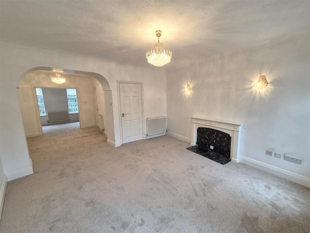 41 Lindsay Road, Branksome Park, Poole photo 5