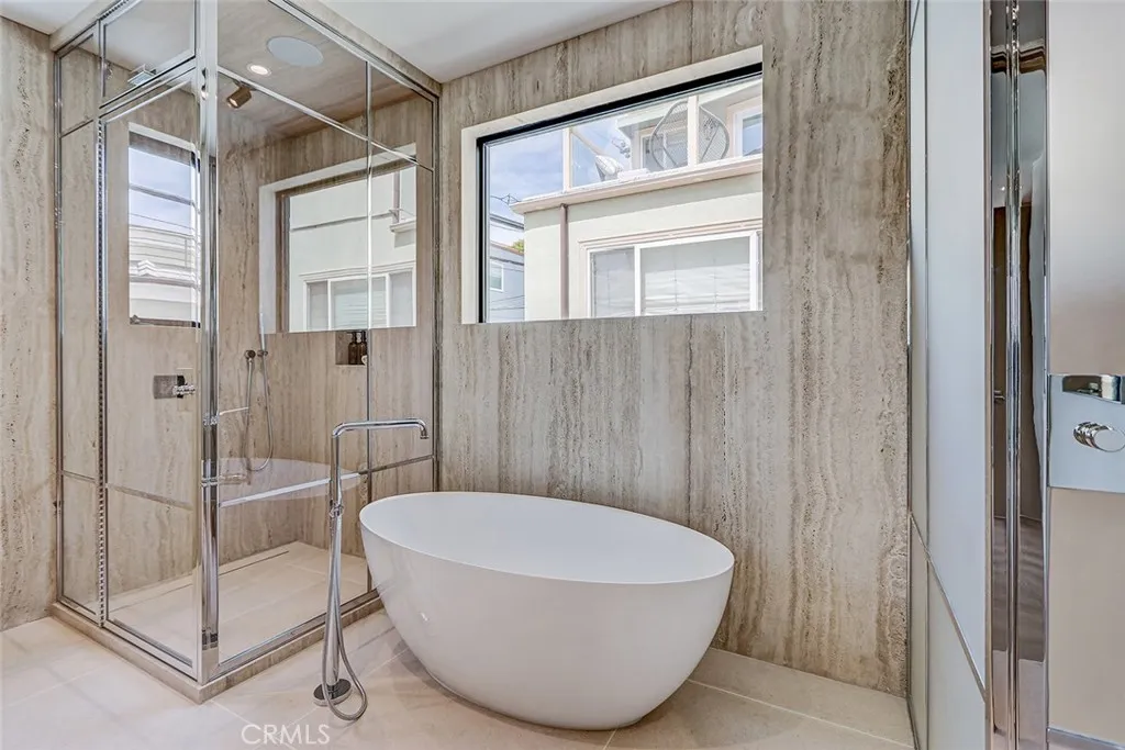 Additional image 43 of 315 25th, Manhattan Beach, CA 90266