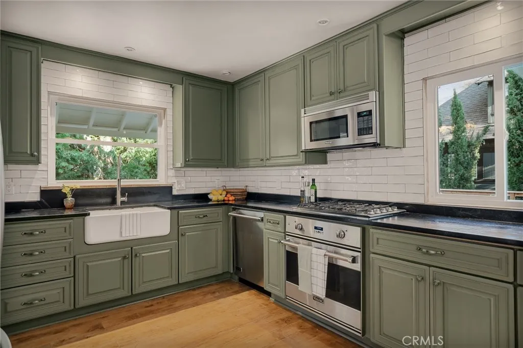 Additional image 5 of 230 Hemlock Drive, Lake Arrowhead, CA 92352