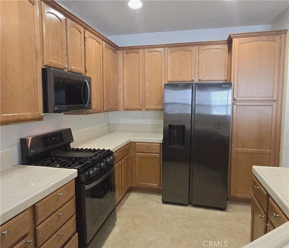 Additional image 45 of 15659 Vista Way Unit 100, Lake Elsinore, CA 92532