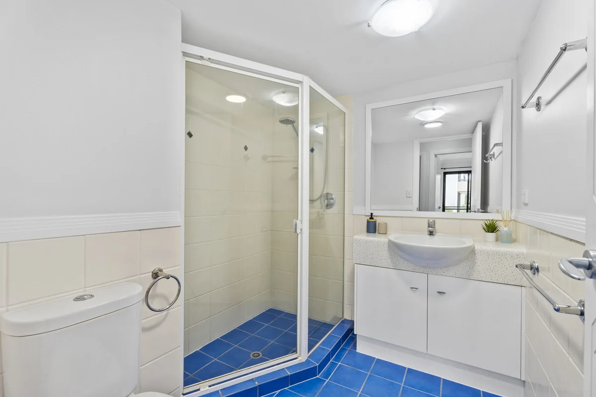 Additional image 15 of 120/392 Marine Parade, Labrador QLD 4215
