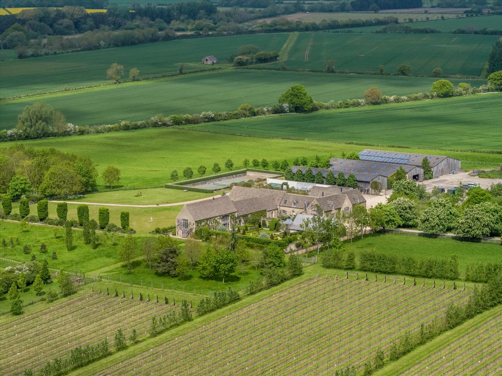 Additional image 21 of 8 bed farm for salePoulton, Cirencester, Gloucestershire GL7