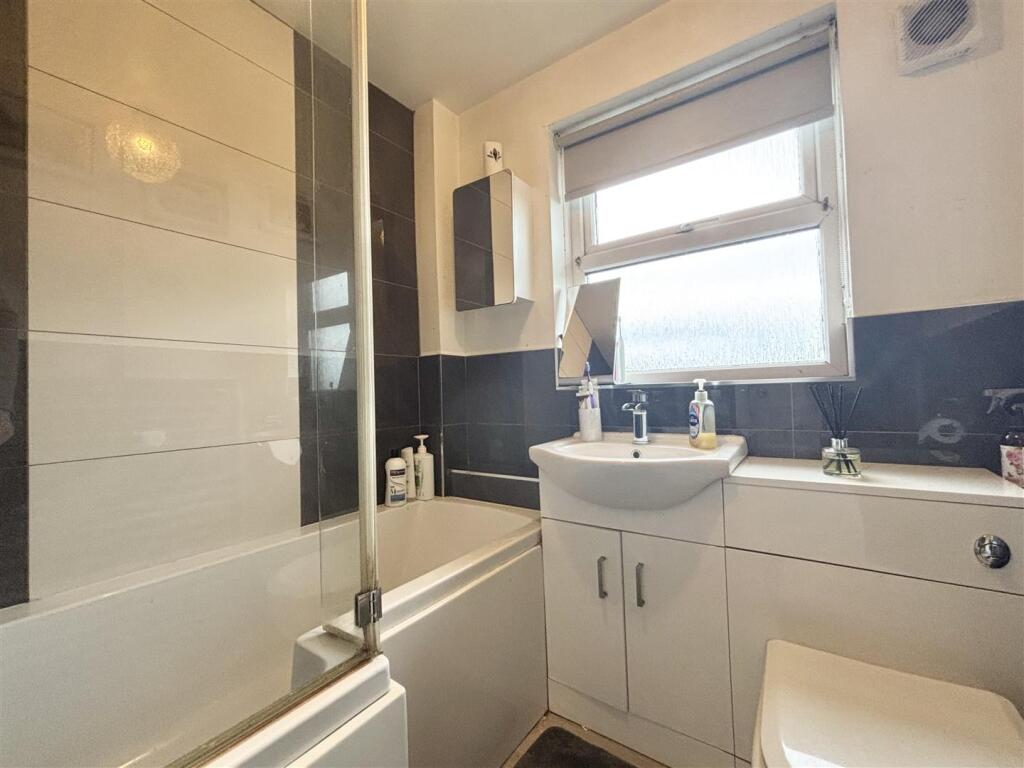 Additional image 17 of 2, Bittern Court, Bradford, BD6 3XA