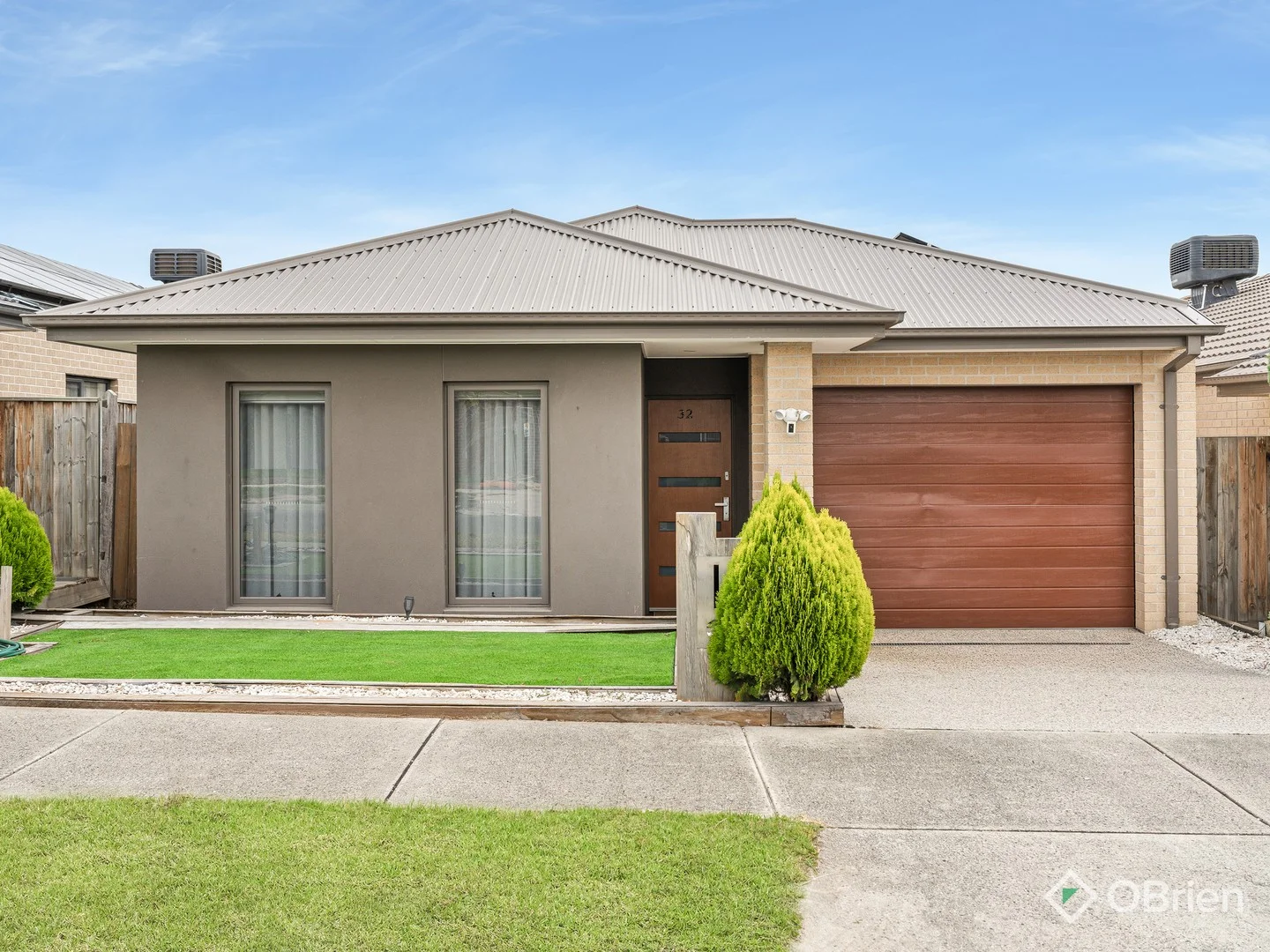 32 Carpathian Drive, Clyde North VIC 3978