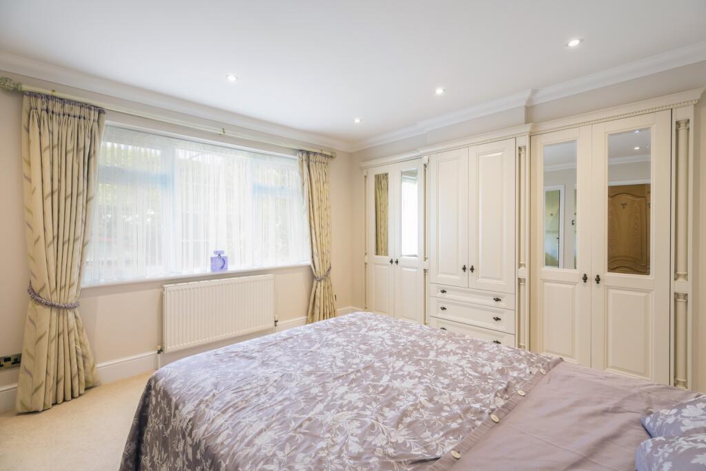 Additional image 17 of Canford Cliffs Road, Poole