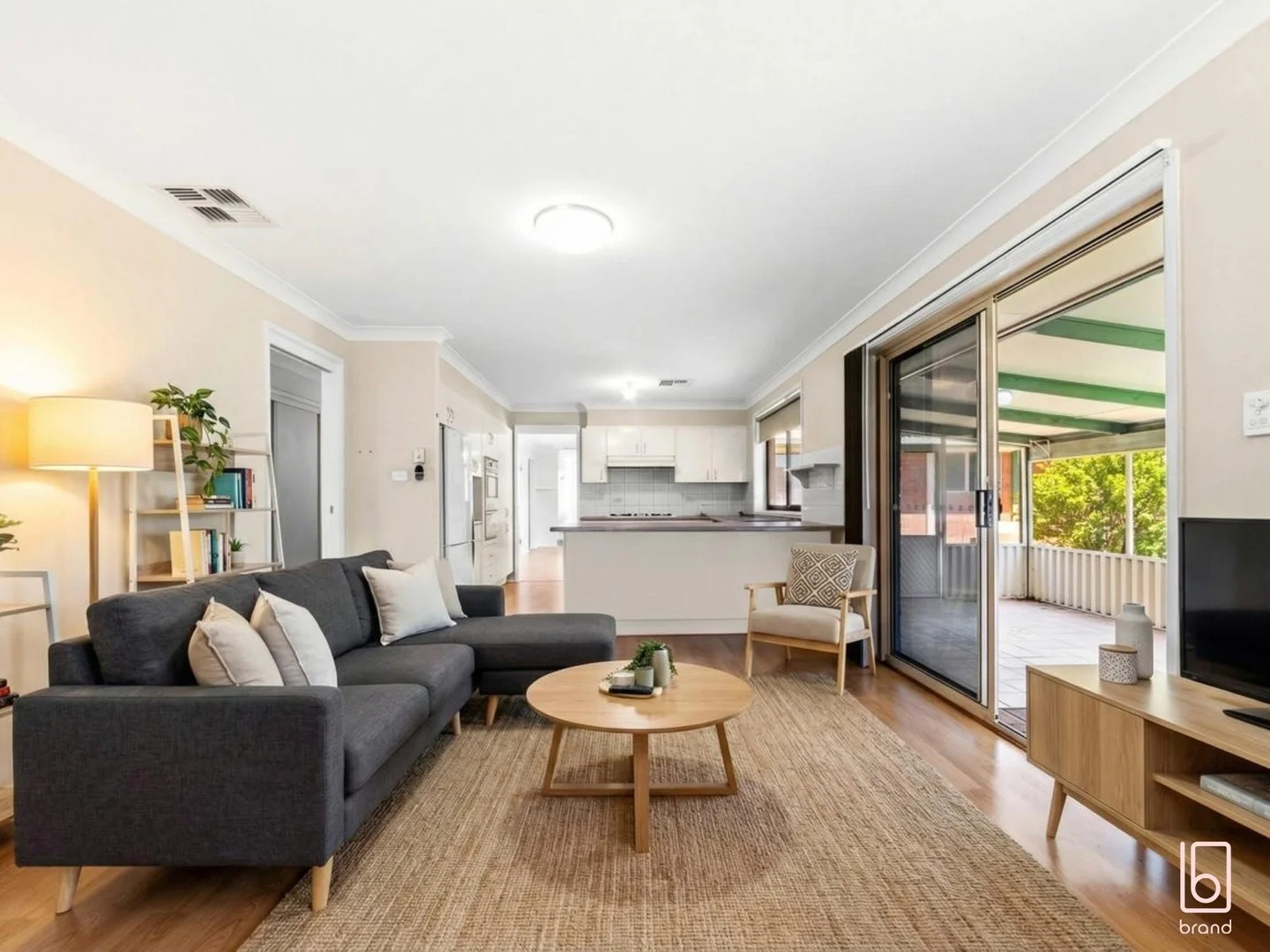 2 Elder Close, Kanwal NSW 2259