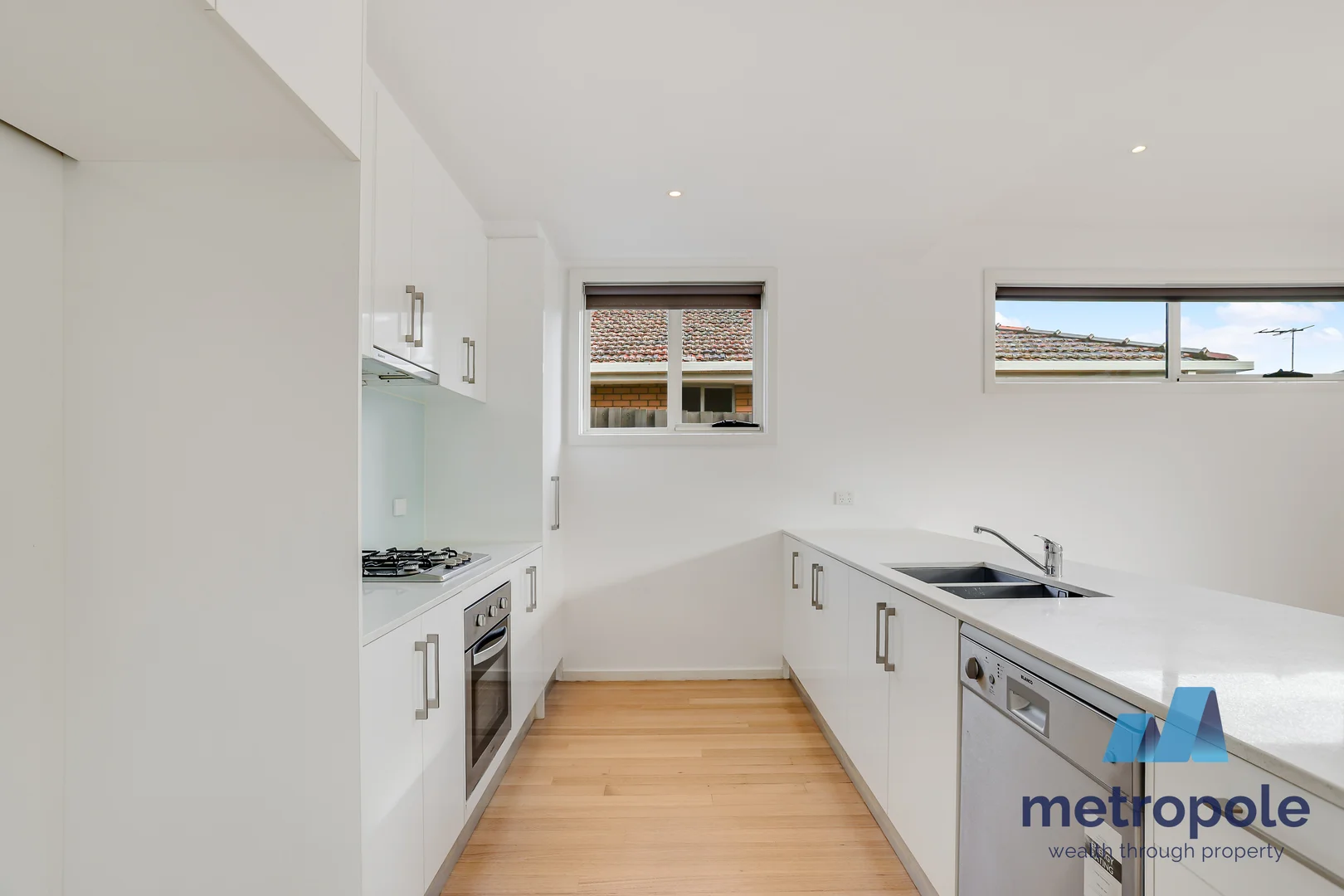 Additional image 5 of 1/297 Cumberland Road, Pascoe Vale VIC 3044