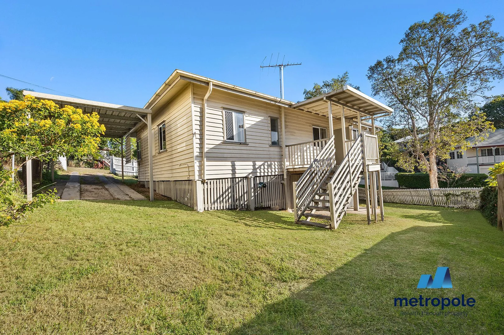 Additional image 9 of 4 Favius Avenue, Seven Hills QLD 4170