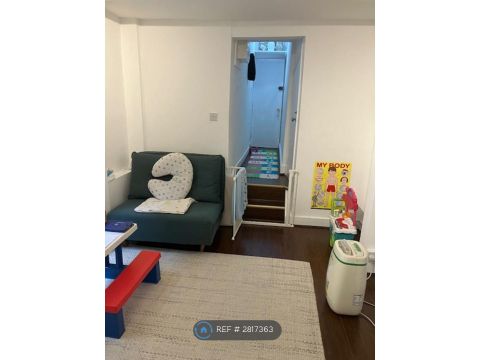 Lanark Place, London W9, Studio to rent