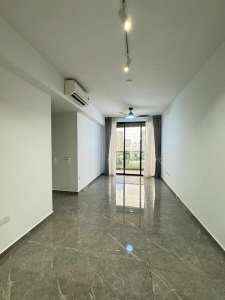 8 Makeway Avenue photo 5