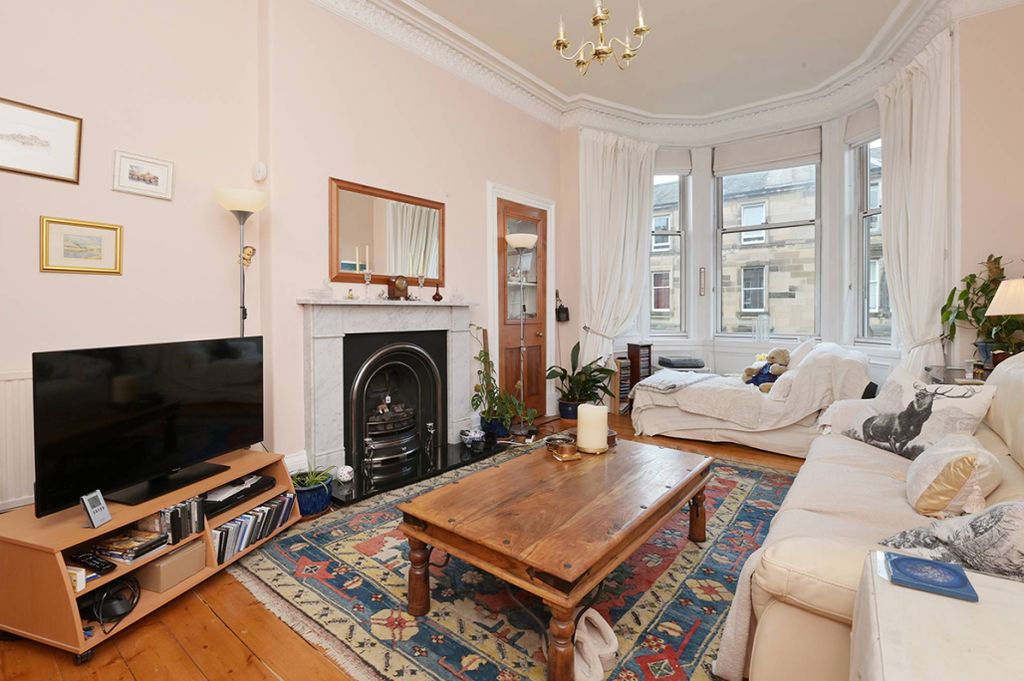 Additional image 2 of 1 bed flat for saleBrunton Terrace, Hillside, Edinburgh EH7