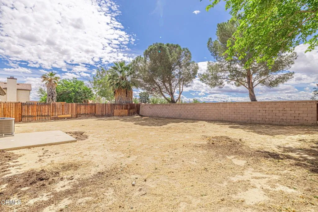 Additional image 76 of 2340 Lightcap Street, Lancaster, CA 93535