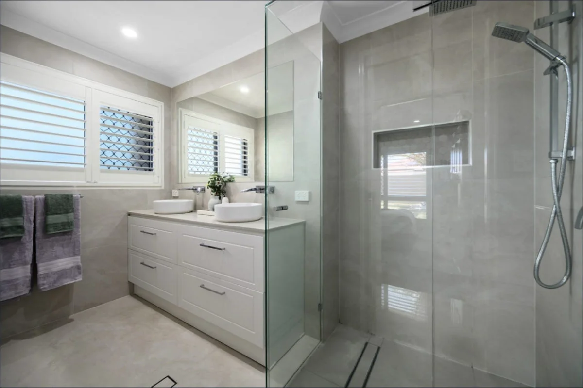Additional image 20 of 41 Maltravers Drive, Arundel QLD 4214