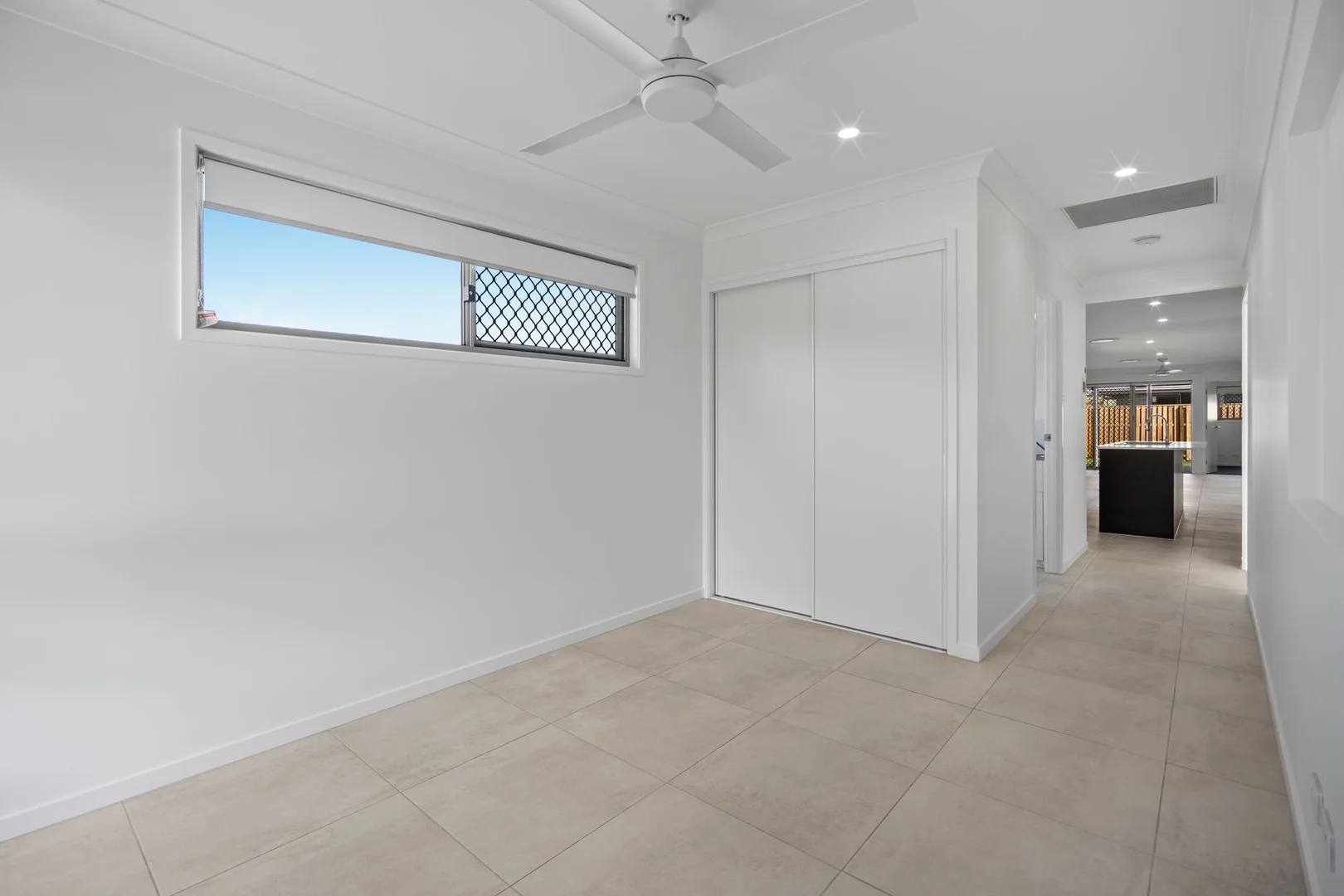 107 Ashwin Avenue, White Rock QLD 4306 photo 2