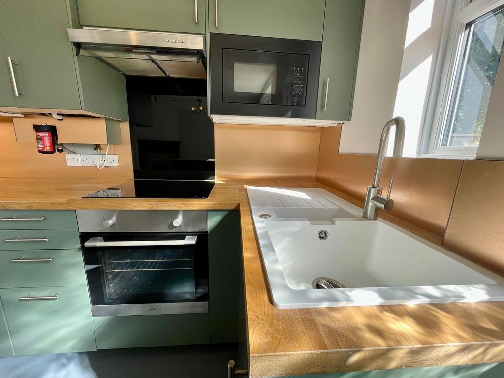 Additional image 4 of 5 bed semi-detached house for saleCedar Court Road, Torquay TQ1