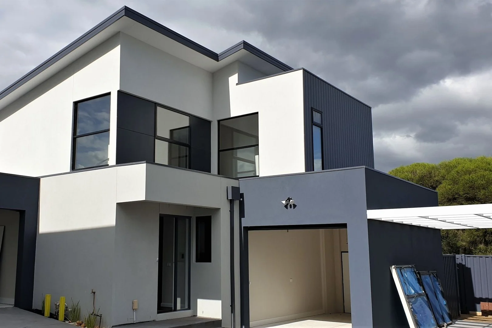2/23 Birmingham Street, Springvale VIC 3171