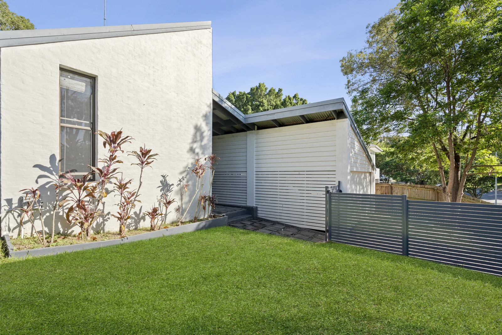 Additional image 8 of 1/4 Fishermans Bend, Balmoral QLD 4171