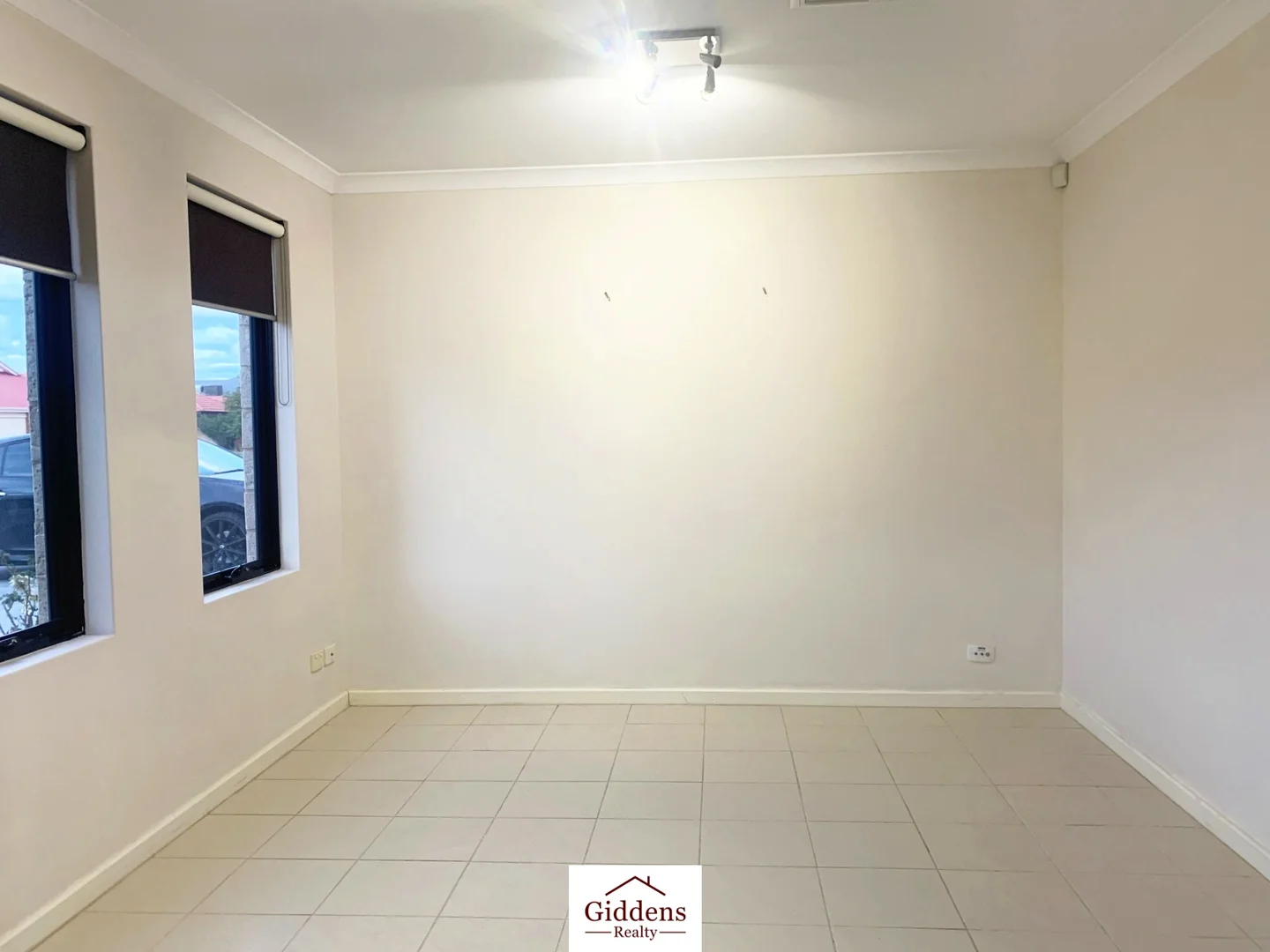 Additional image 2 of 1/113 Amherst Rd, Canning Vale WA 6155