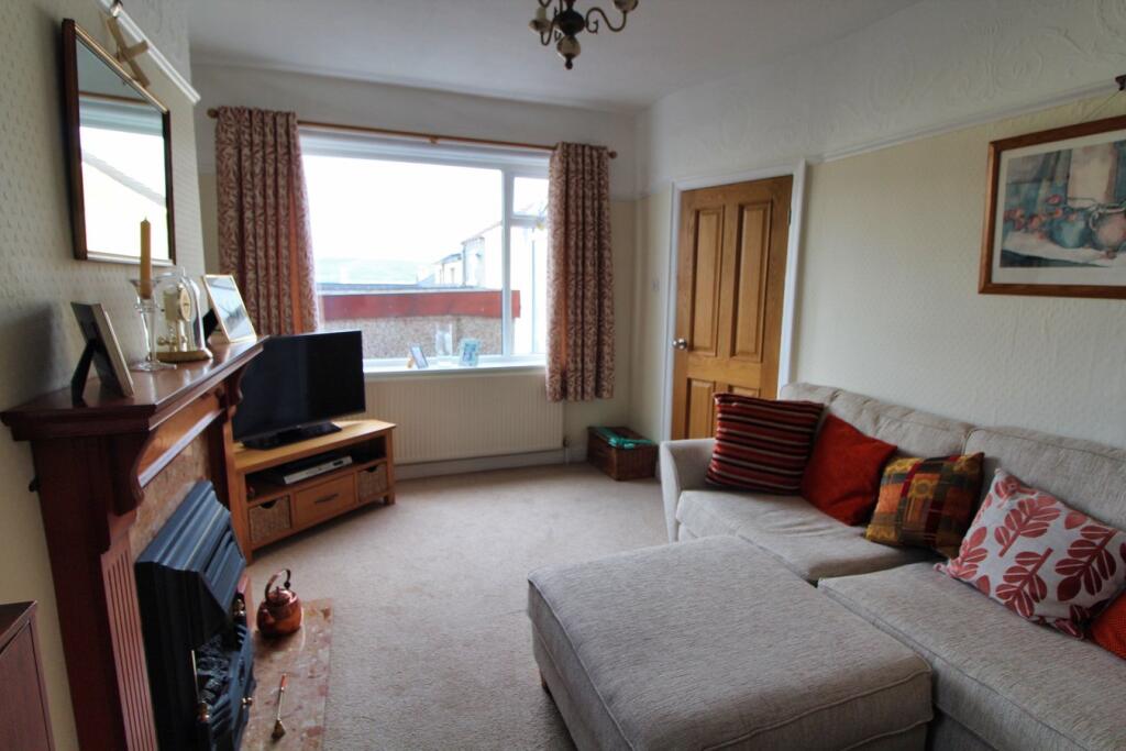 Sunnyhill Grove, Keighley, BD21 photo 3