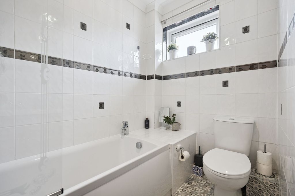 Additional image 22 of 4 bed detached house for saleSpringbank Gardens, Dunblane FK15