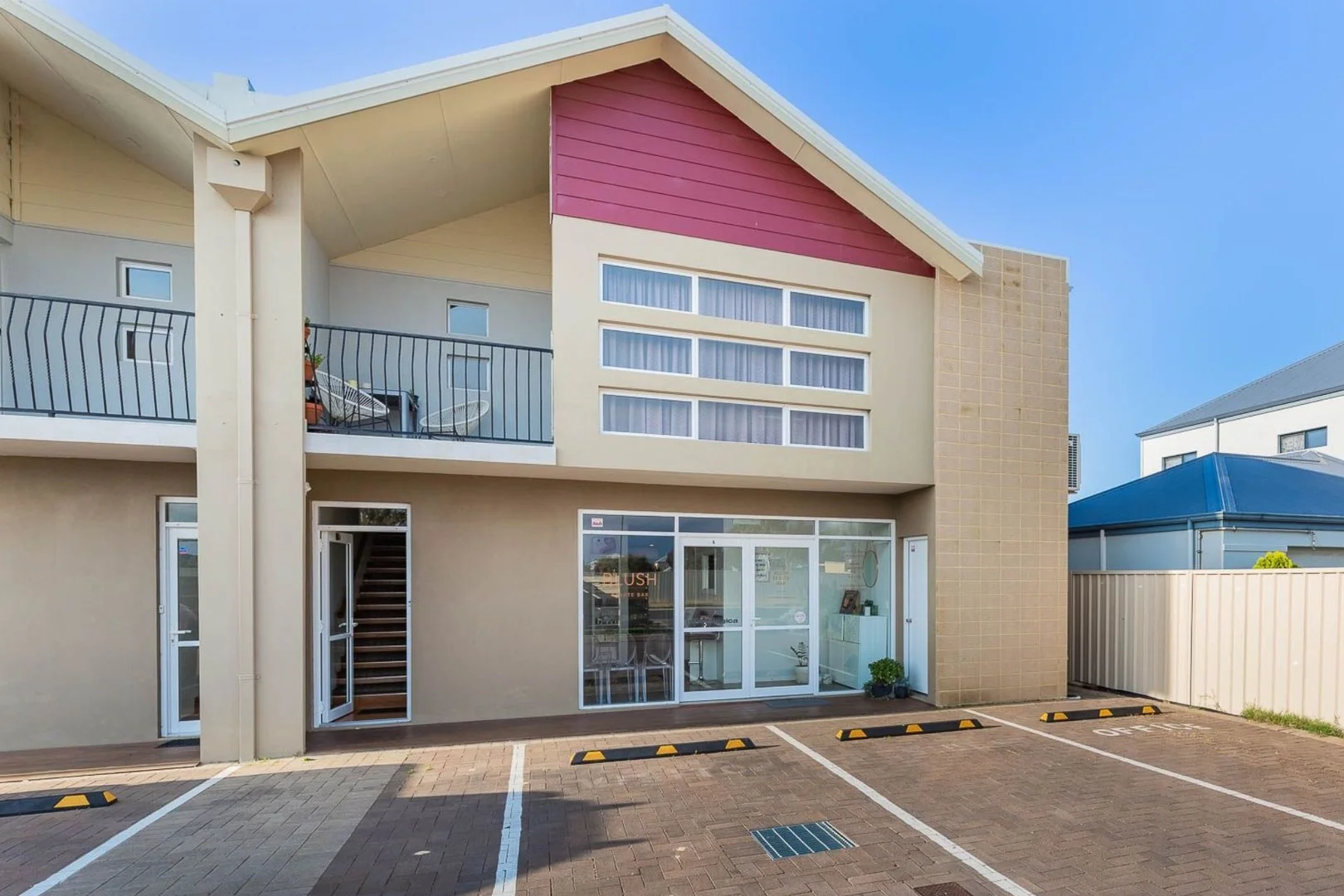2/16A Plaza Street, South Bunbury WA 6230