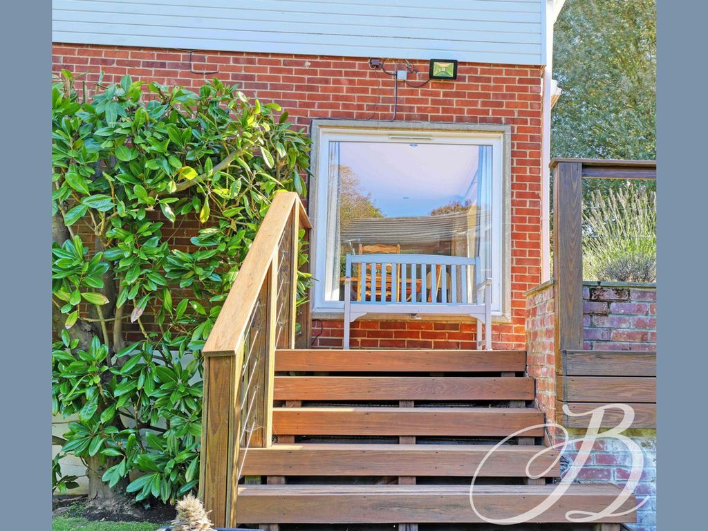 Additional image 9 of 5 bed detached house for saleRay Park Road, Maidenhead SL6