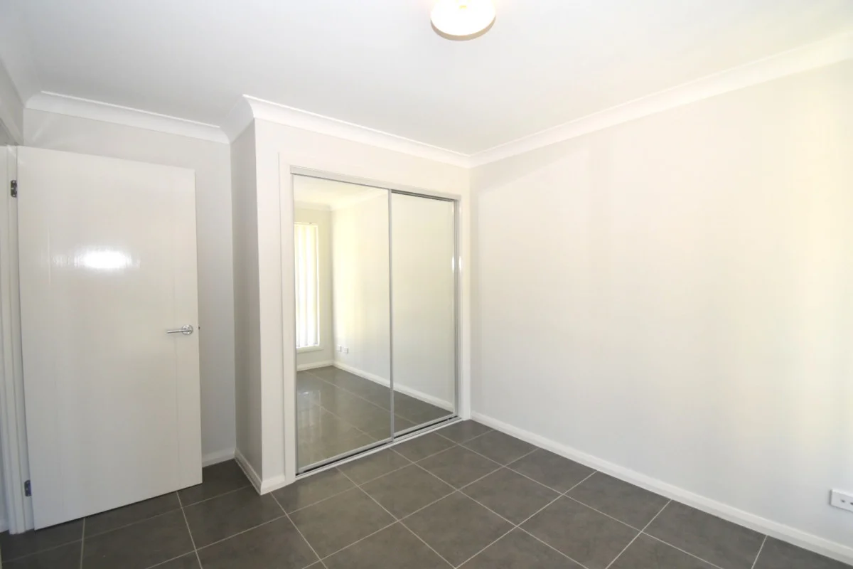 17 Hurst Street, Spring Farm NSW 2570 photo 3