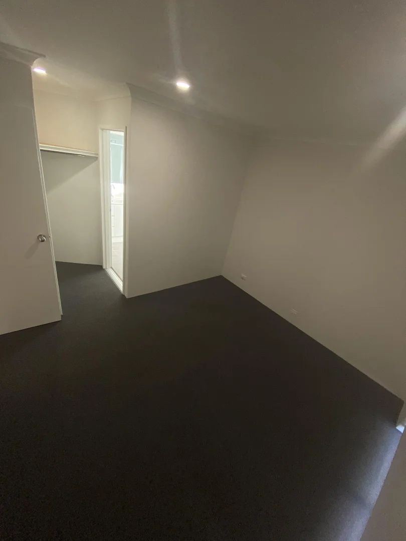 Additional image 5 of 76 Seabrooke Ave, Rockingham WA 6168
