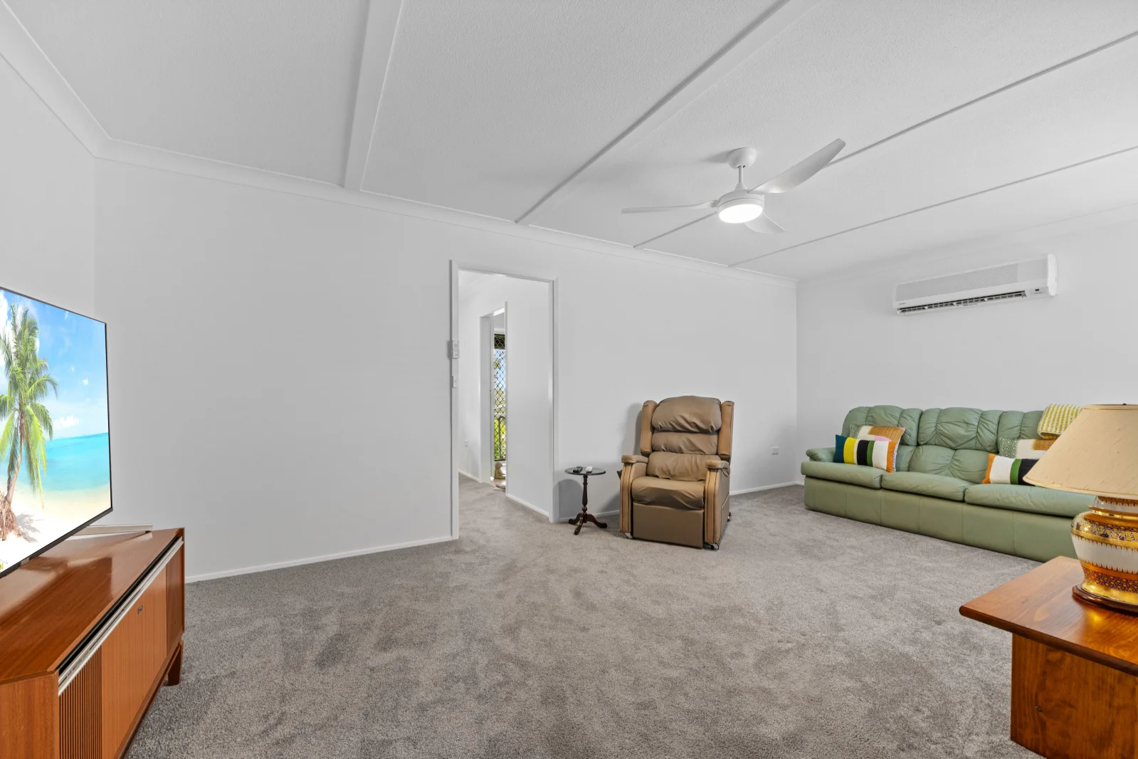 Additional image 2 of 18 Newcastle Street, Springfield NSW 2250