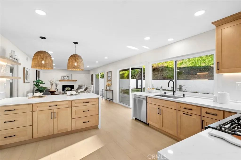 Additional image 16 of 24422 Aphena Ave, Mission Viejo, CA 92691