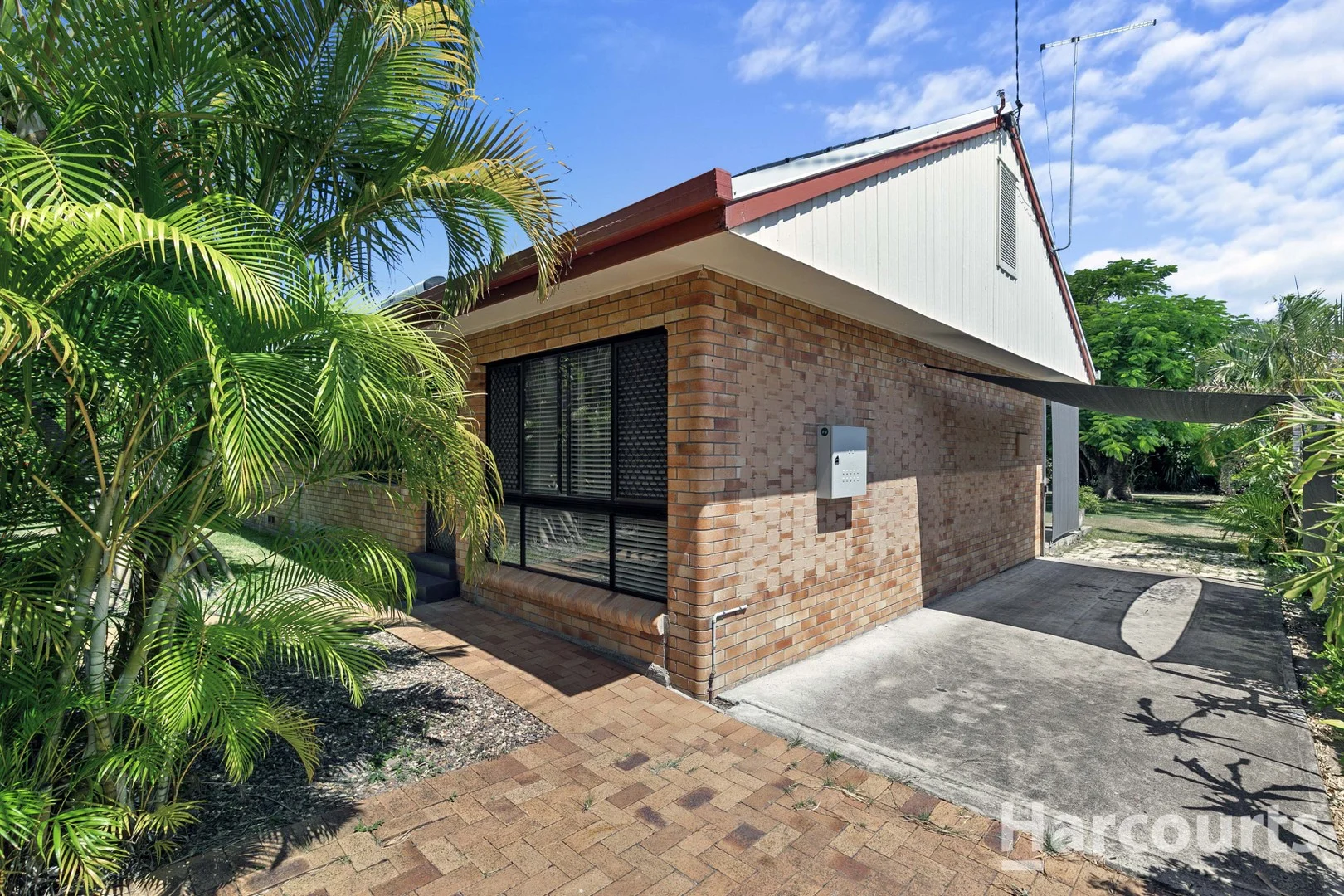 19 Truro Street, Torquay QLD 4655
