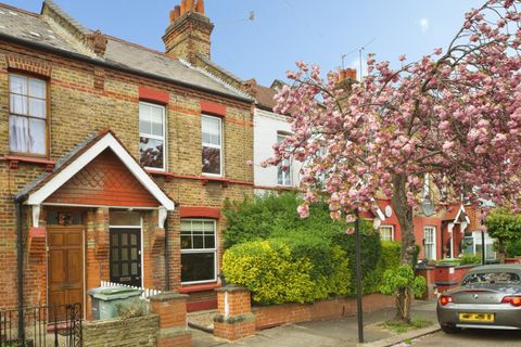 Morley Avenue, London N22