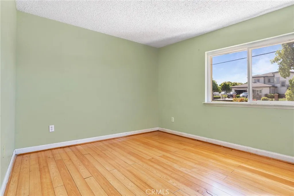 Additional image 18 of 966 Bohnert Avenue, Rialto, CA 92377