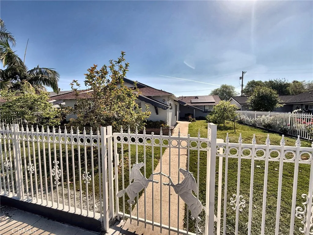 Additional image 3 of 10204 Gerald Avenue, North Hills, CA 91343