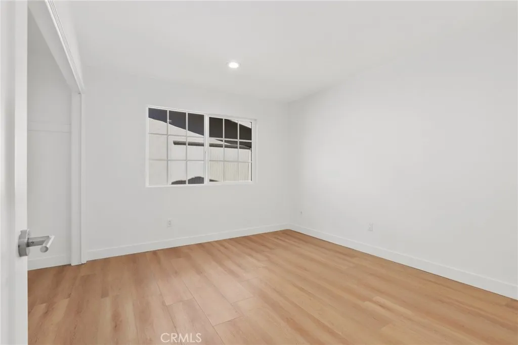 Additional image 17 of 23312 Ostronic Dr, Woodland Hills, CA 91367