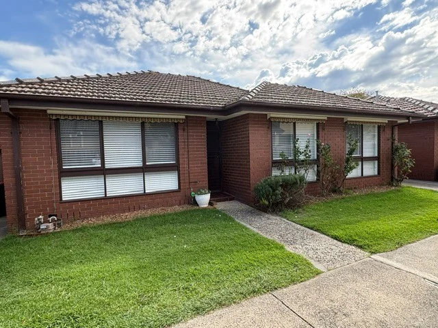 3/13 Gnarwyn Road, Carnegie VIC 3163