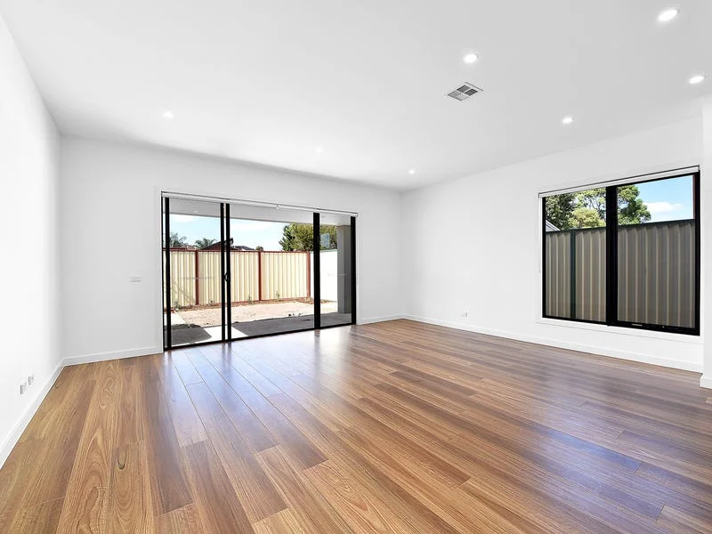 Additional image 3 of 9 Woorigoleen Drive, Keilor East VIC 3033
