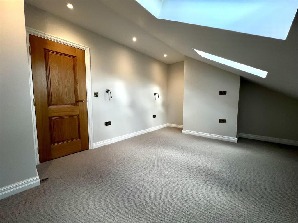 Additional image 6 of Apartment 10, Whin Knowle, Hebden Bridge Road, Oxenhope, Keighley