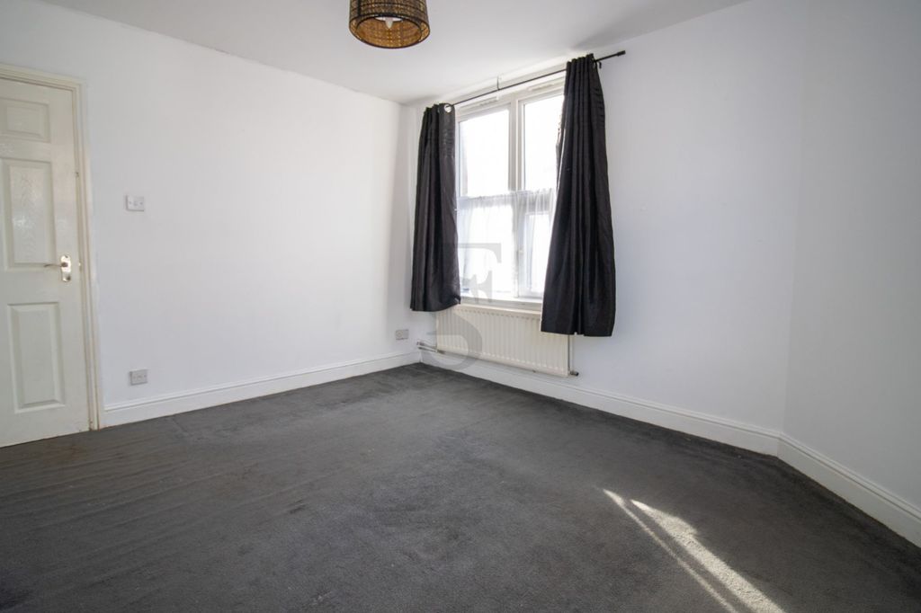 Additional image 5 of 1 bed flat for saleVernon Road, Aylestone LE2