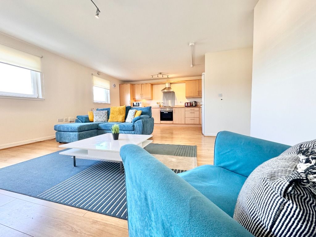 Additional image 3 of 11 bed flat for salePortfolio Of 6 Flats, Curle Street, Glasgow G14