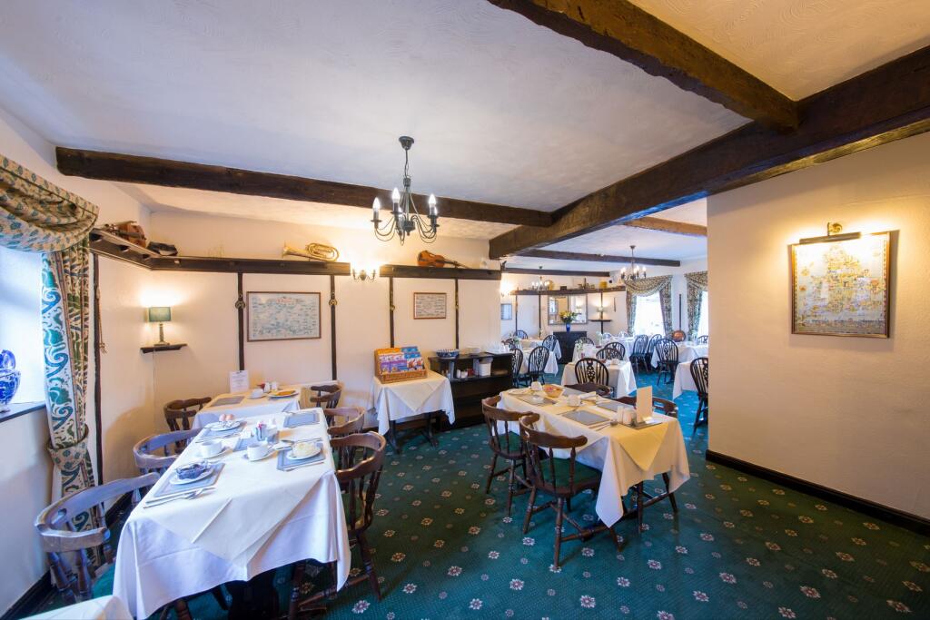 Dalesgate Hotel & Restaurant  406 Skipton Road Utley KEIGHLEY West Yorkshir photo 3