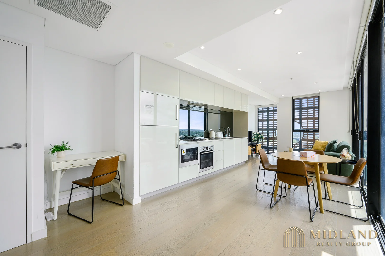 Additional image 6 of 1809/10 Atchison Street, St Leonards NSW 2065