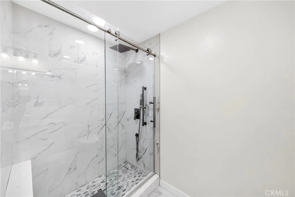 Additional image 16 of 2827 W Edinger Avenue, Santa Ana, CA 92704