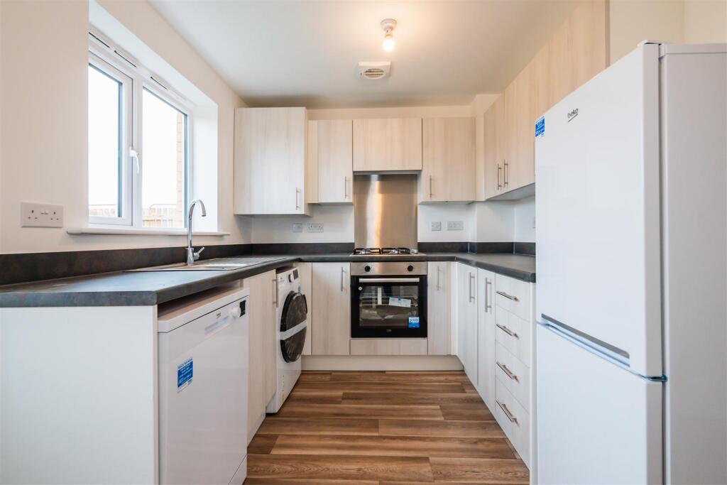 Additional image 5 of Northbeck Grange, Bradford, BD7