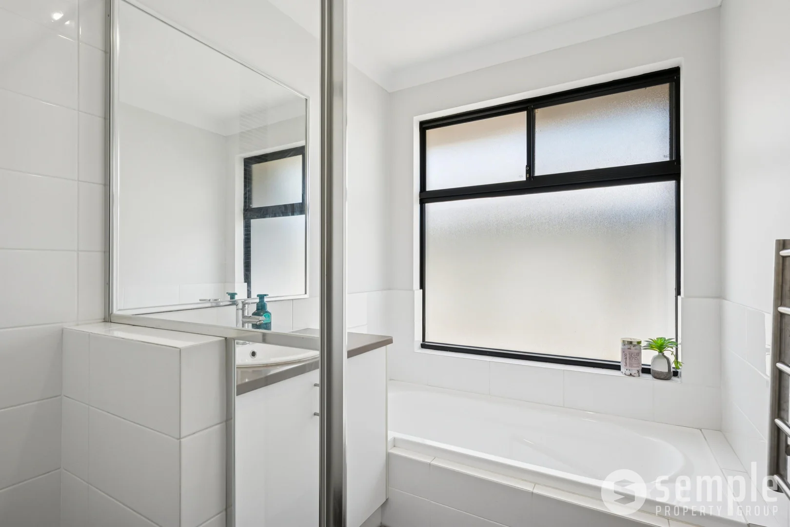 Additional image 14 of 6B Woodley Crescent, Melville WA 6156