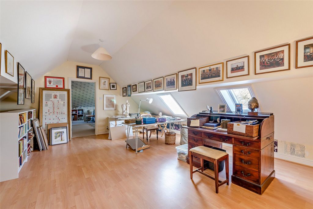Additional image 20 of 6 bed detached house for saleNorth End, Newbury, Hampshire RG20